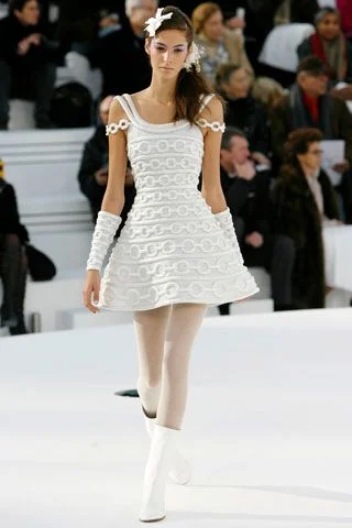 Look 32
